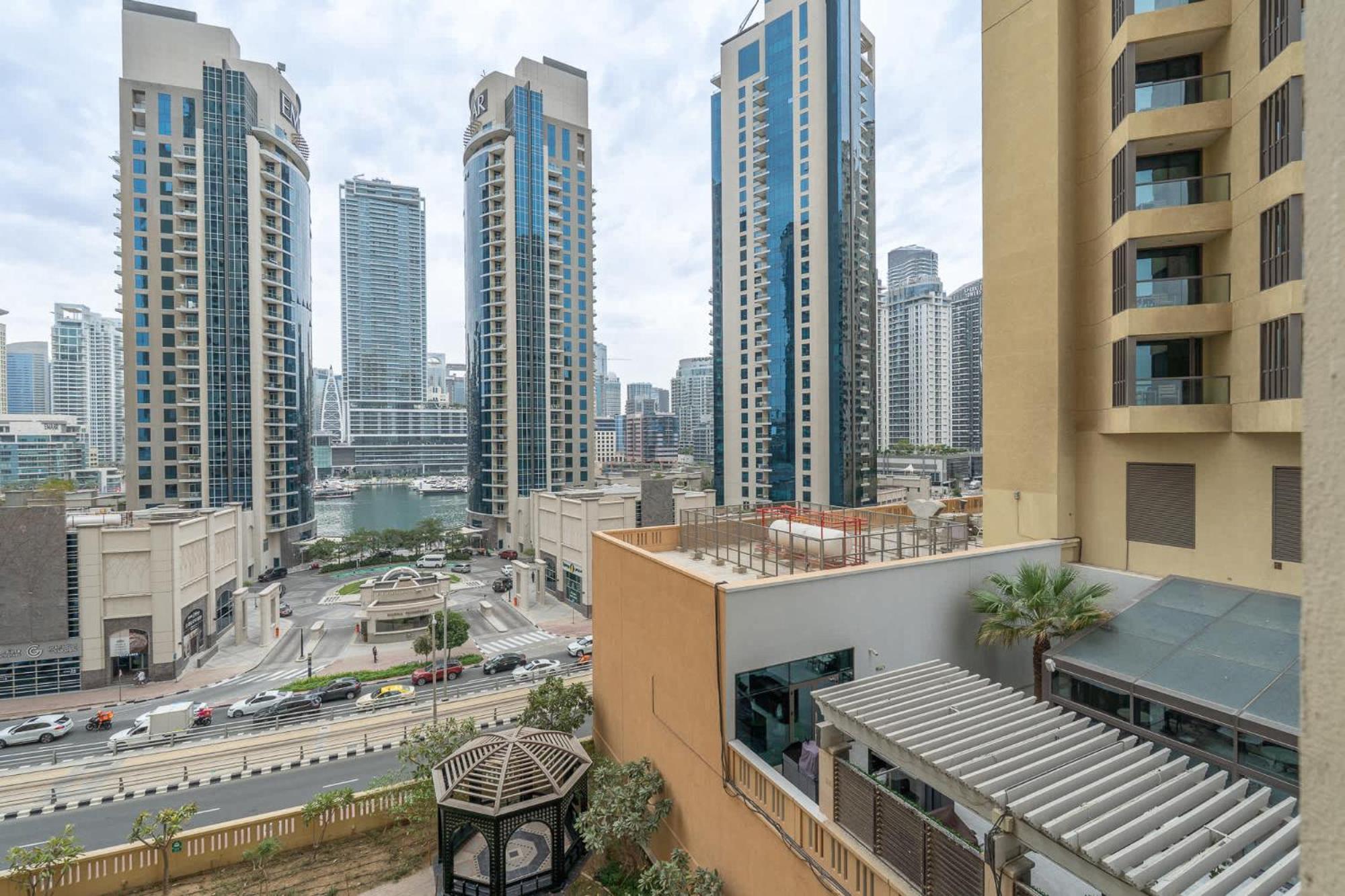 Appartamento Stylish 4-bedroom With Balcony Views In Jbr *